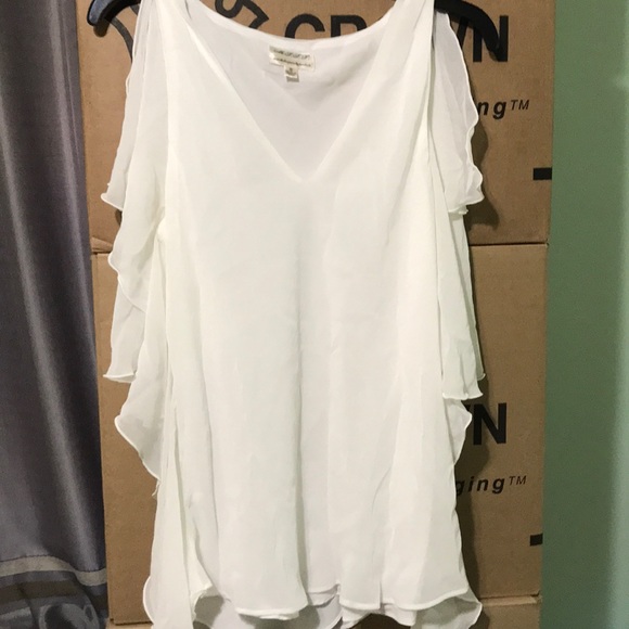 Clothes - Picture 1 of 1